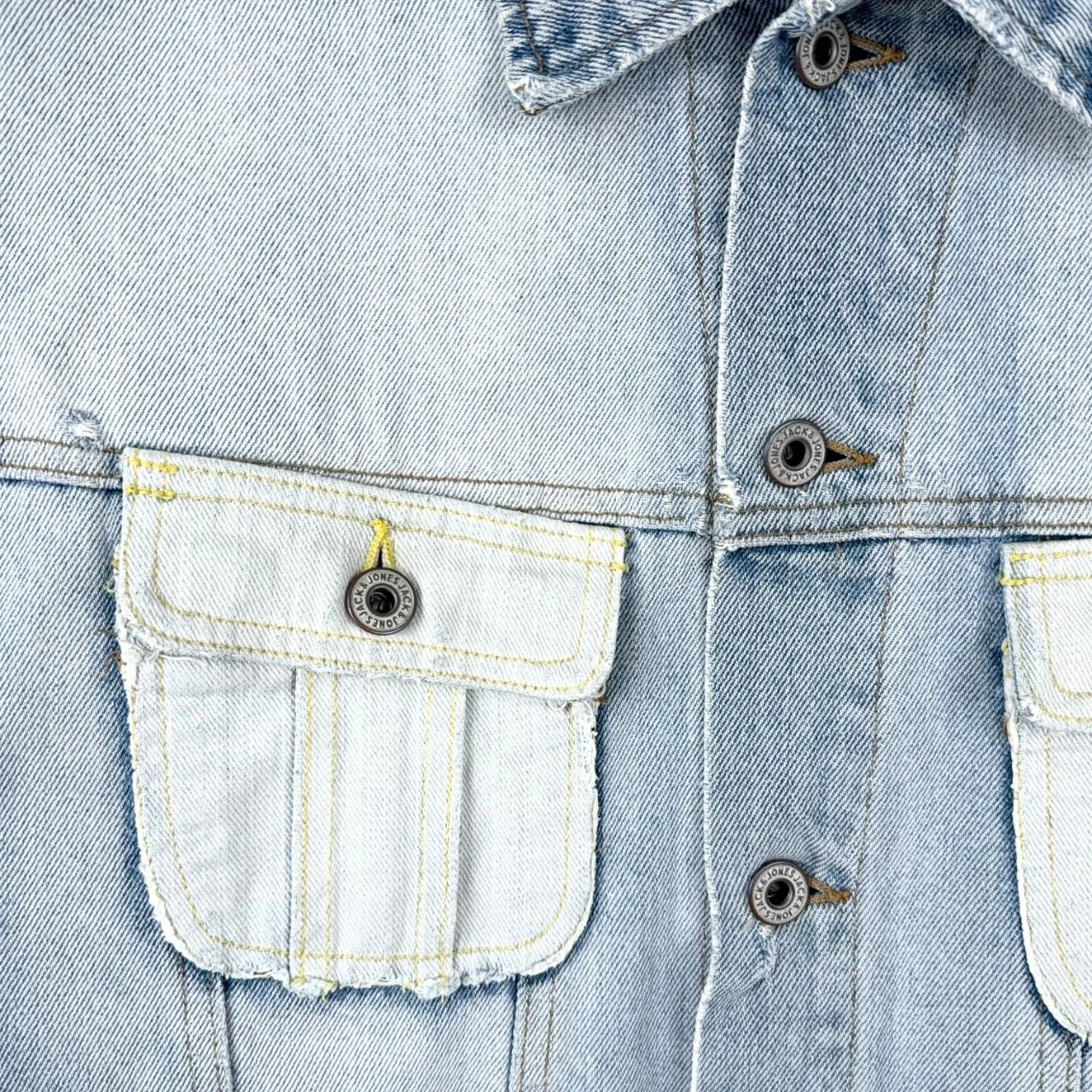 Jack & Jones Chaqueta de Denim Vintage Wash Talla L Azul Claro con Bolsillos en Contraste – photo 4